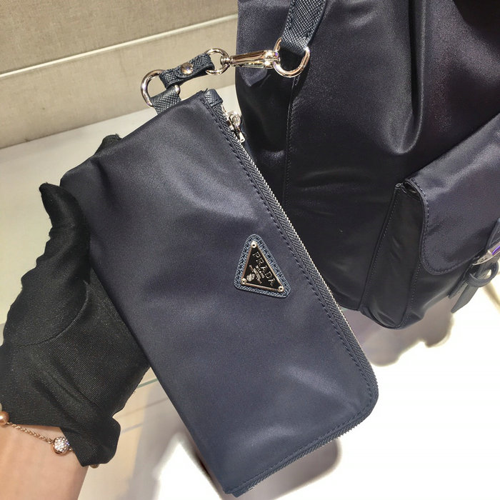 Prada Re-Nylon medium backpack Navy Blue 1BZ811