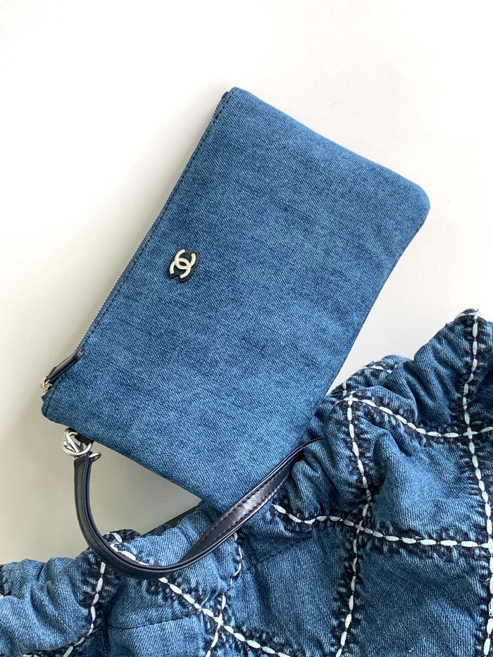 Chanel 22 Denim Handbag AS3261