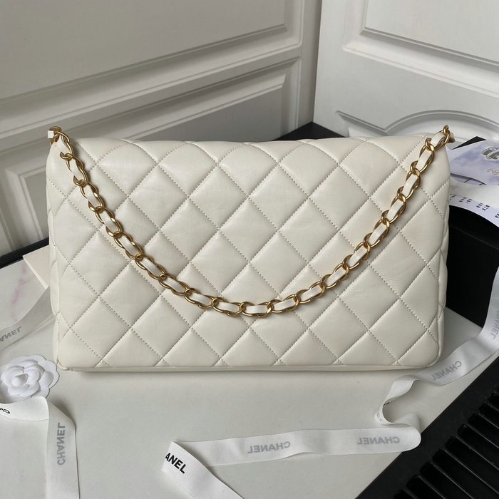 Chanel Lambskin Hobo Bag White AS4777