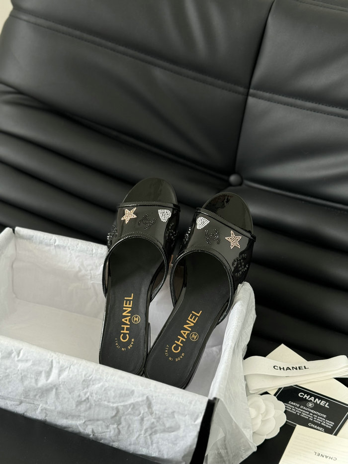 Chanel Sandals MSC040111