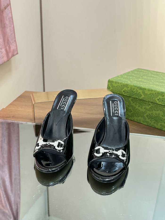 Gucci Sandals MSG040102