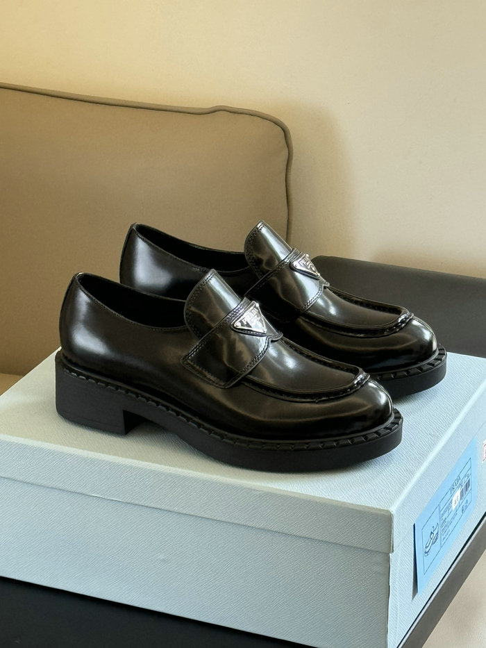 Prada Loafers MSP040101