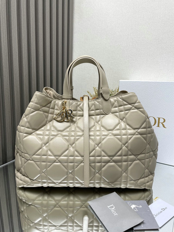 Large Dior Toujours Bag Beige M3319