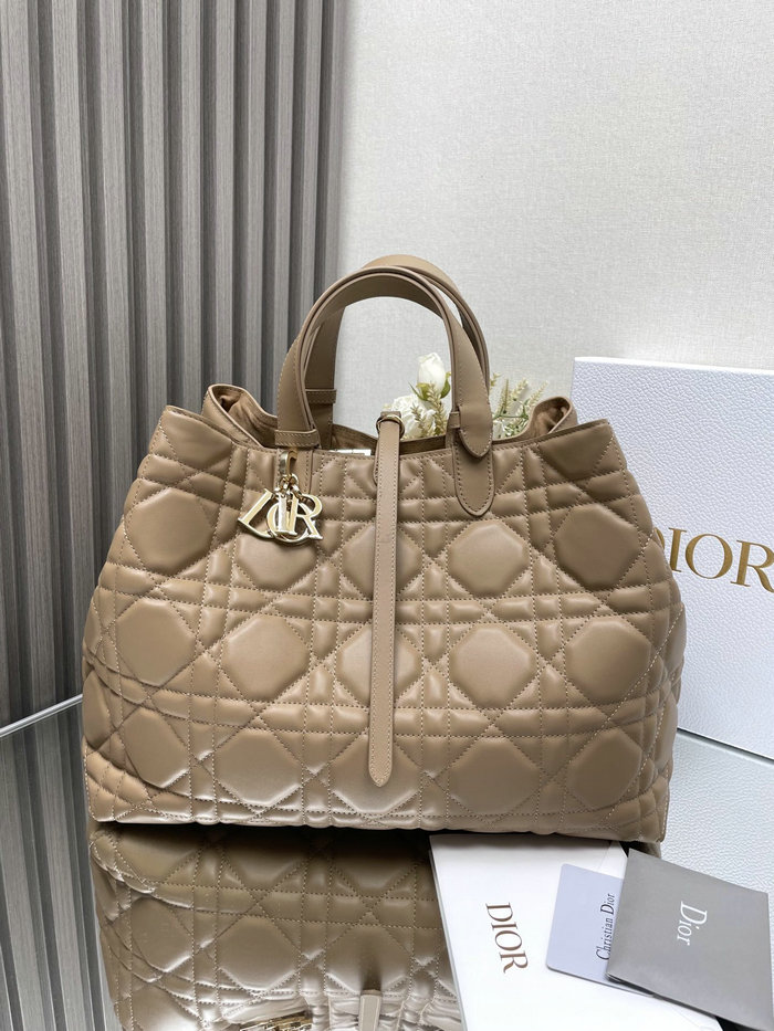 Large Dior Toujours Bag Tan M3319