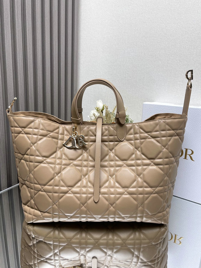 Large Dior Toujours Bag Tan M3319