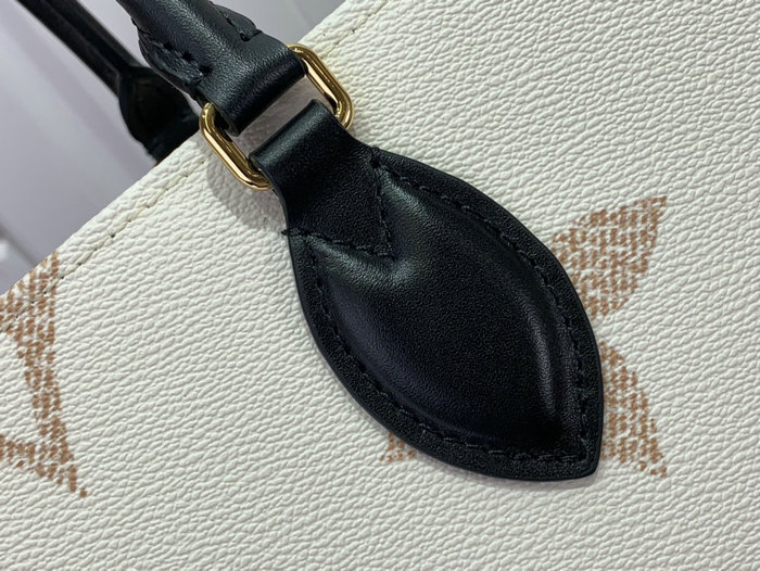 Louis Vuitton OnTheGo MM M46912