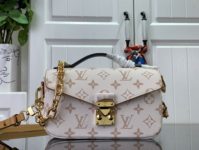 Louis Vuitton Pochette Metis East West M46914