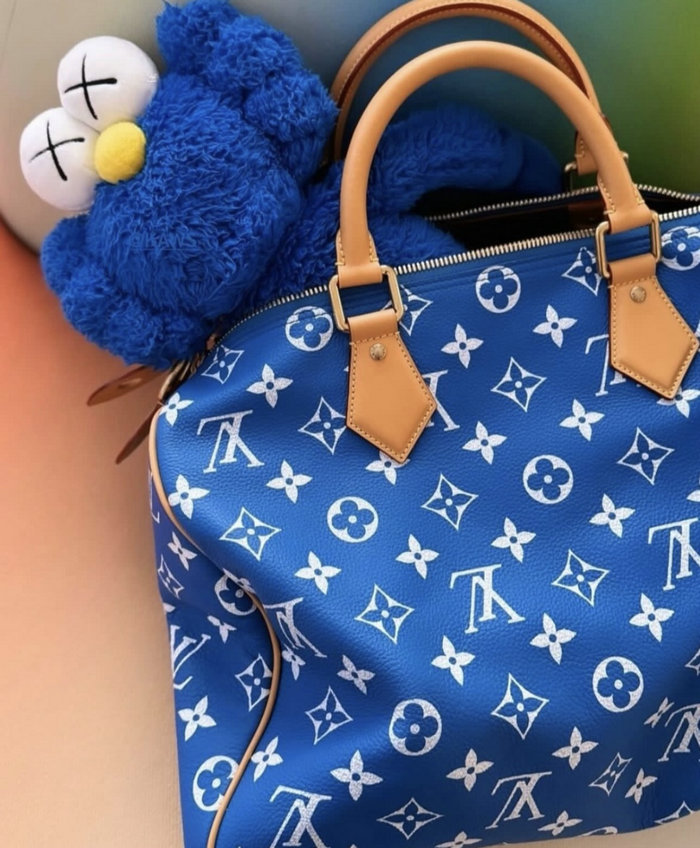 Louis Vuitton Speedy P9 Bandouliere 25 Blue M24423