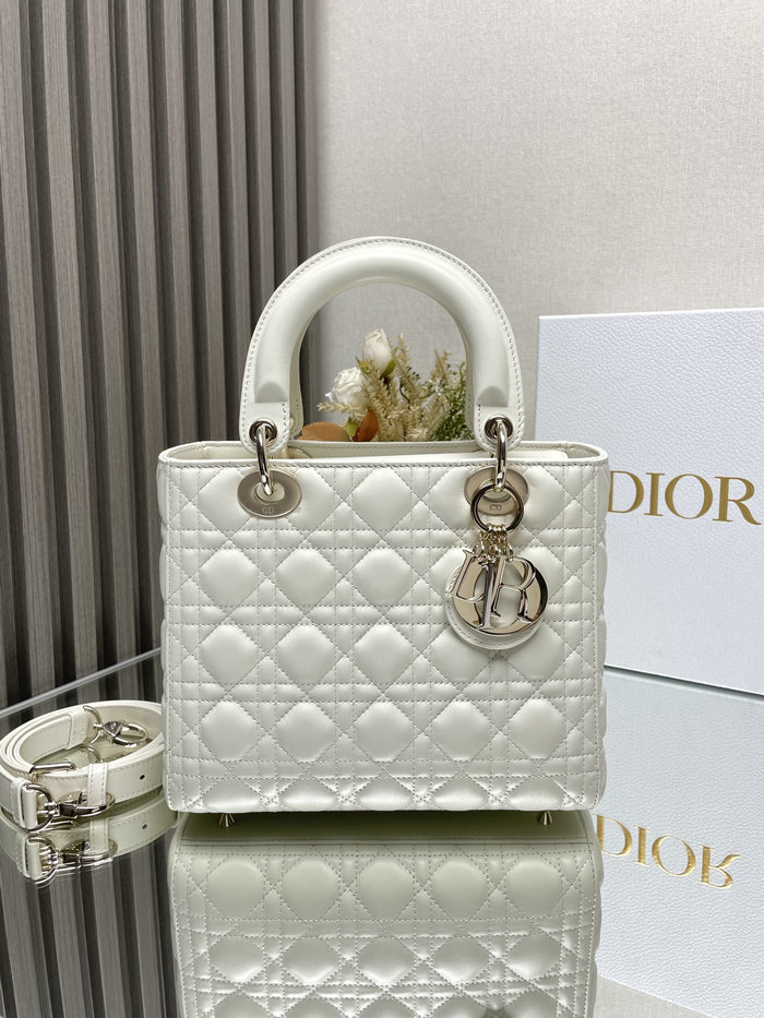 Medium Lady Dior Lambskin Bag White D2454