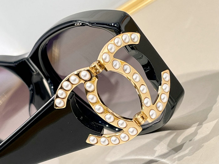 Chanel Sunglasses MGC041903