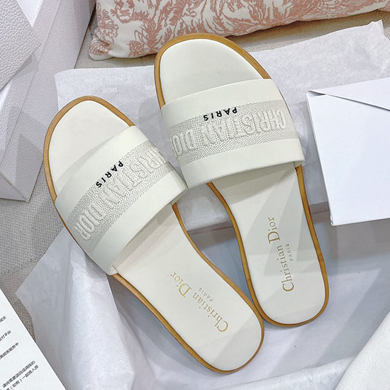 Dior Flat Sandals MSD041610