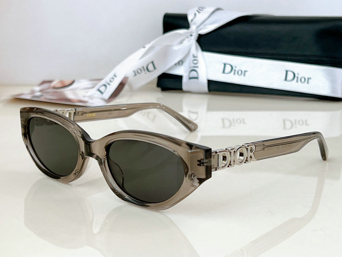 Dior Sunglasses MGD041901