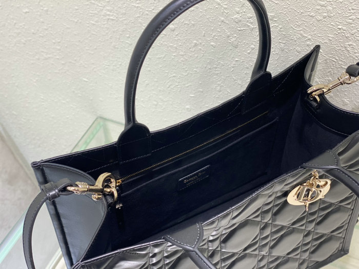 Medium Dior Book Tote M1324