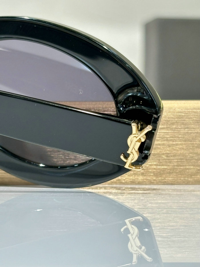 Saint Laurent Sunglasses MGS041902