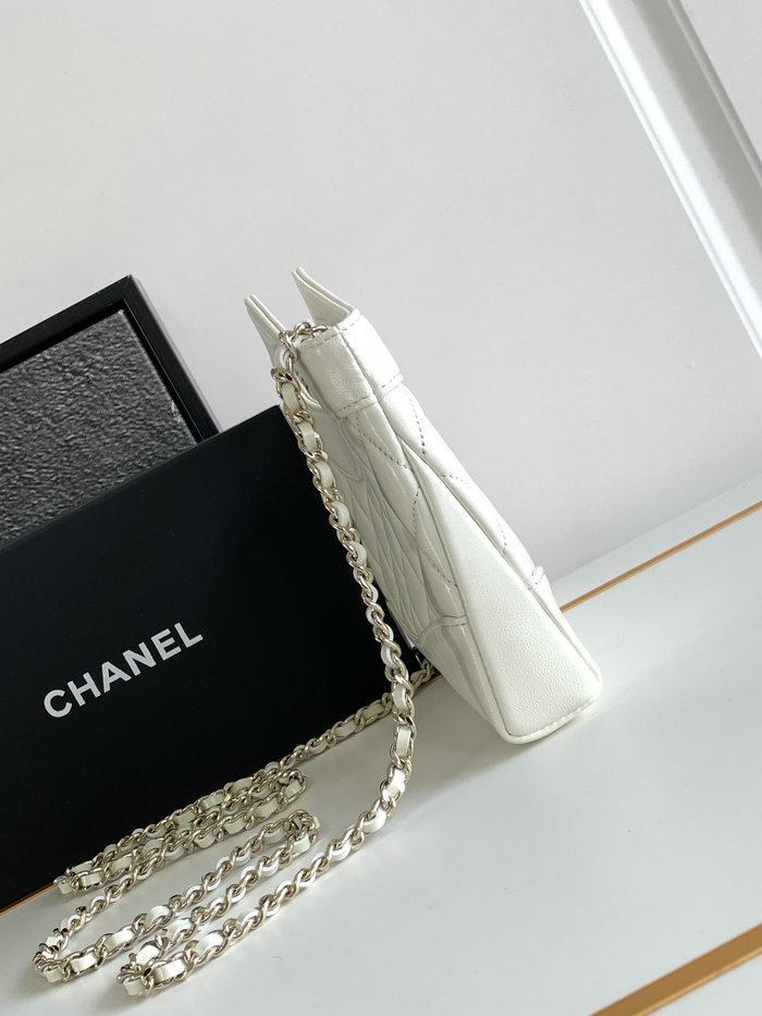 Chanel Mini 31 Clutch With Chain White AS3656