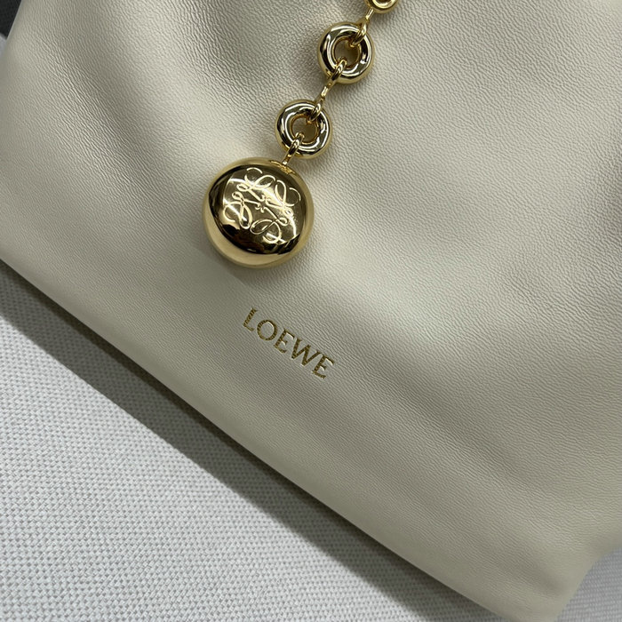 Loewe Small Squeeze bag Cream 652329