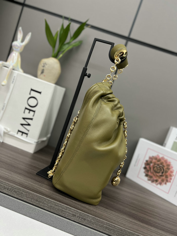 Loewe Small Squeeze bag Olive 652329