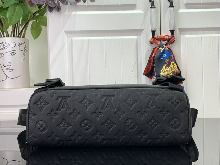 Louis Vuitton Messenger Voyager PM M25121