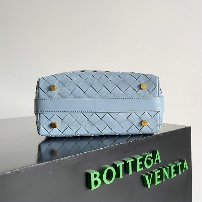 Bottega Veneta Mini Wallace Shoulder Bag BV75444301