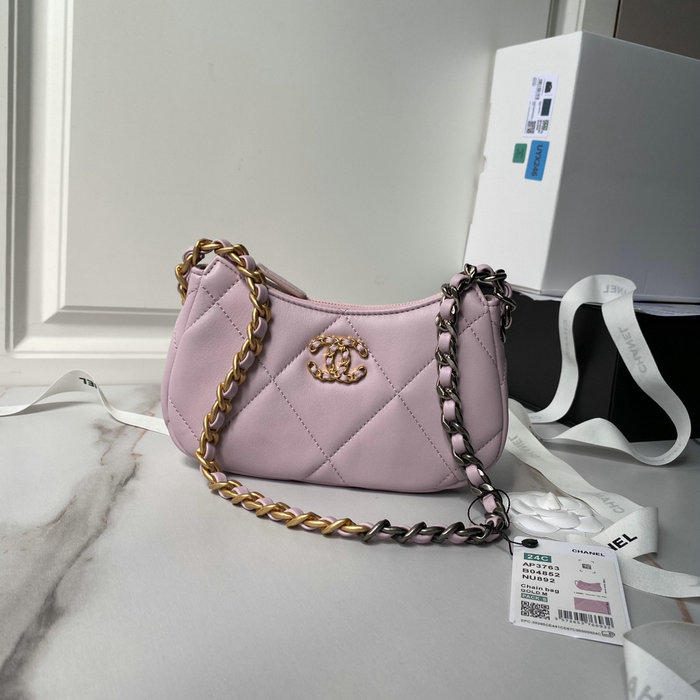 Chanel 19 Clutch With Chain Pink AP3763