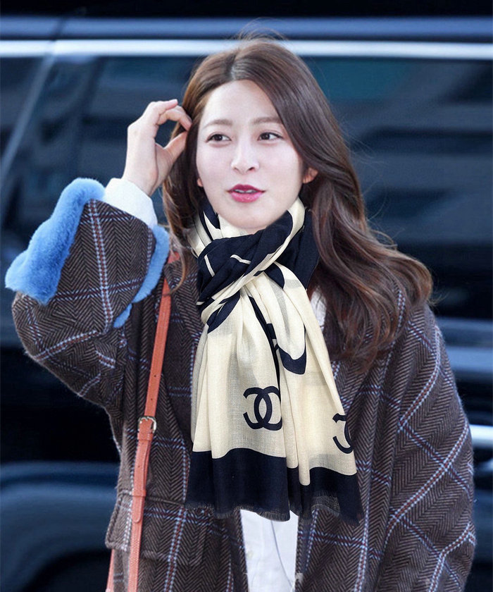 Chanel Scarf DPCS051125