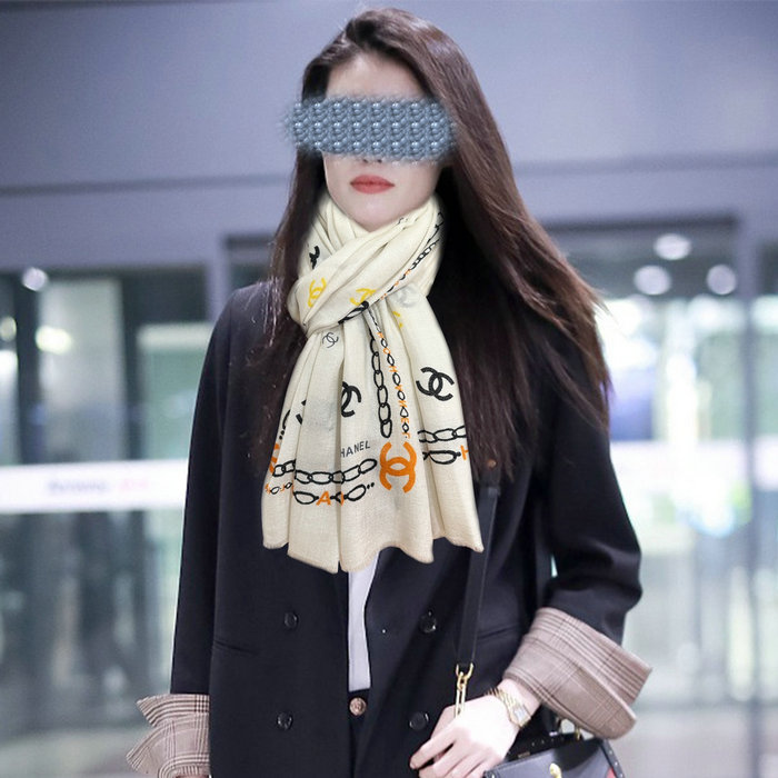 Chanel Scarf DPCS051134