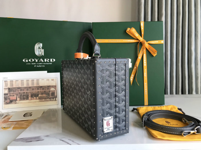 Goyard Grand Hotel Trunk Bag G020015 Grey