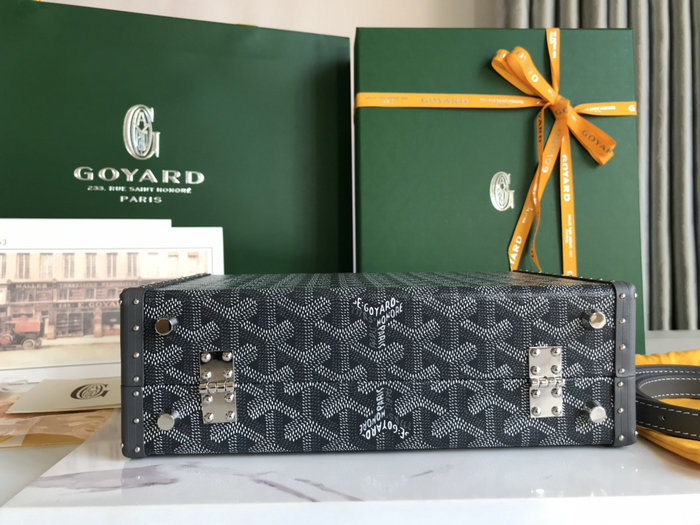 Goyard Grand Hotel Trunk Bag G020015 Grey