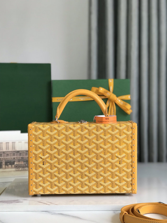 Goyard Grand Hotel Trunk Bag G020015 Yellow