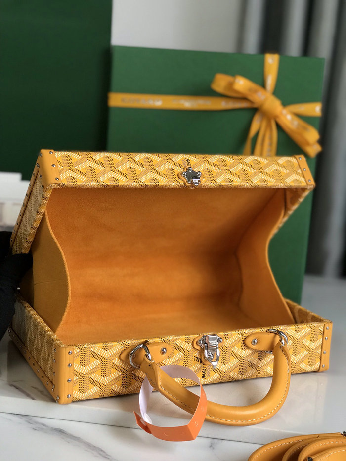 Goyard Grand Hotel Trunk Bag G020015 Yellow