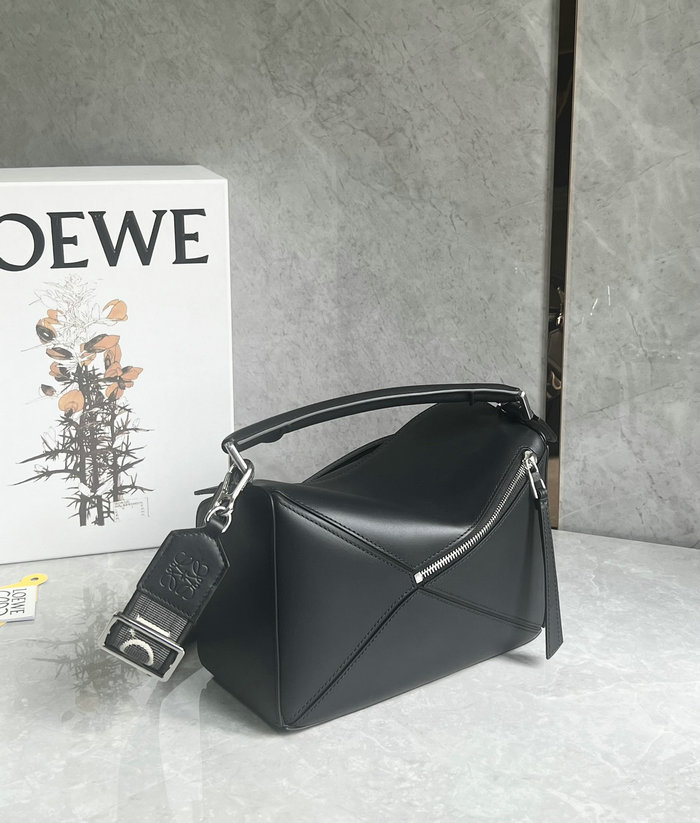 Loewe Small Puzzle Bag Black L051702