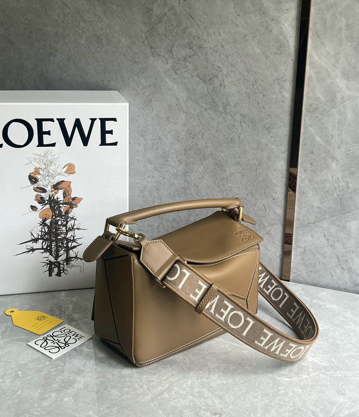 Loewe Small Puzzle Bag Brown L051702