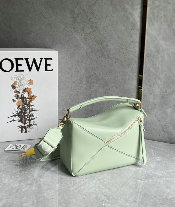 Loewe Small Puzzle Bag Green L051702