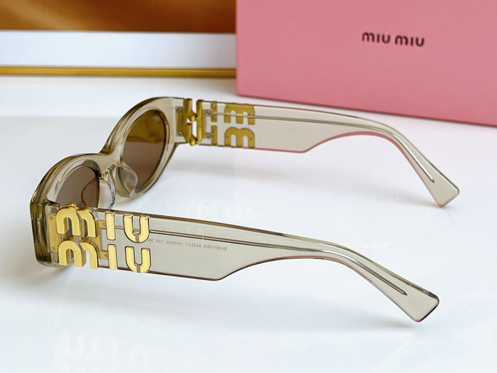 Miu Miu Sunglasses MGM051501