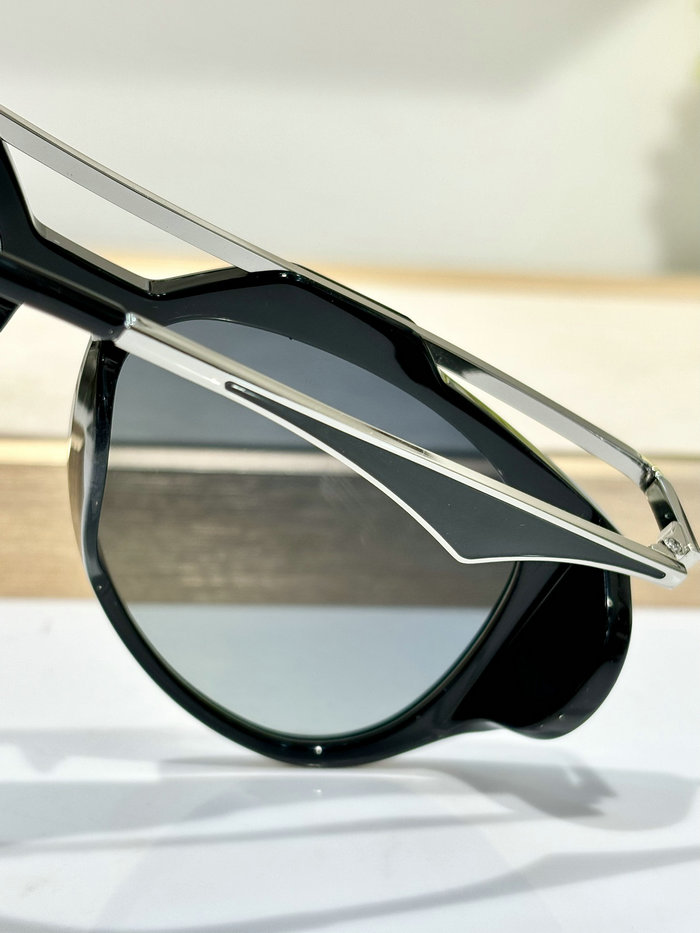 Saint Laurent Sunglasses MGS051505