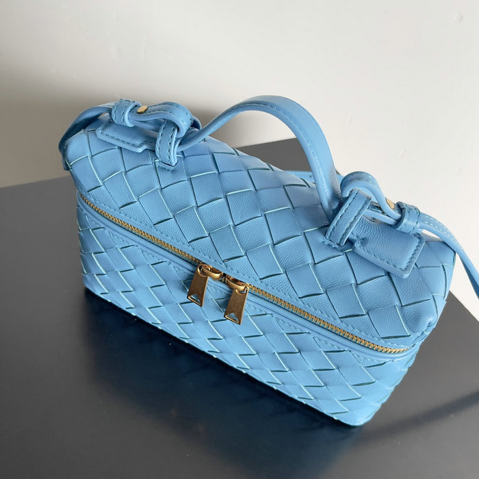 Bottega Veneta Bang Bang Vanity Case B789109 Blue