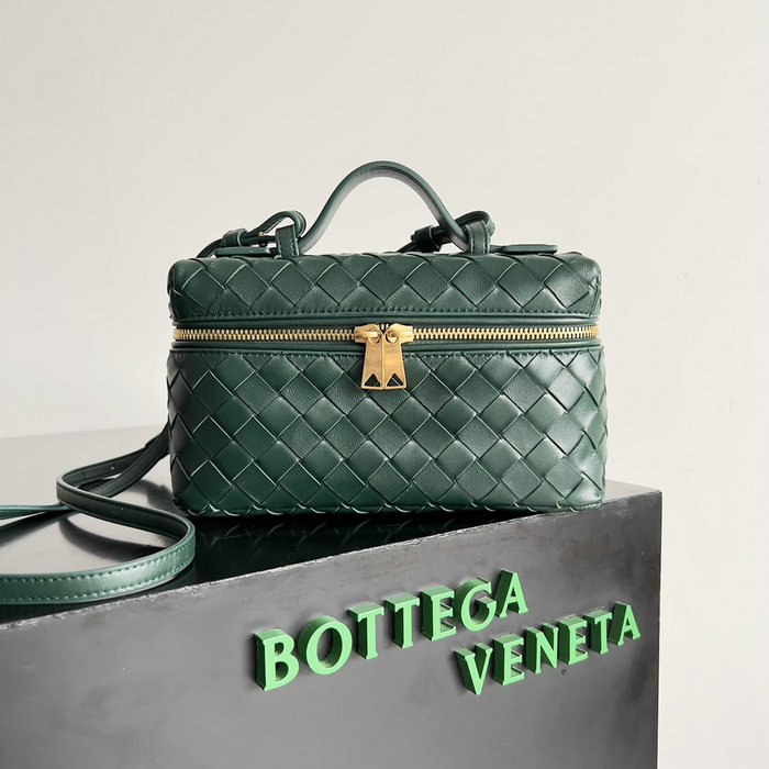 Bottega Veneta Bang Bang Vanity Case B789109 Green