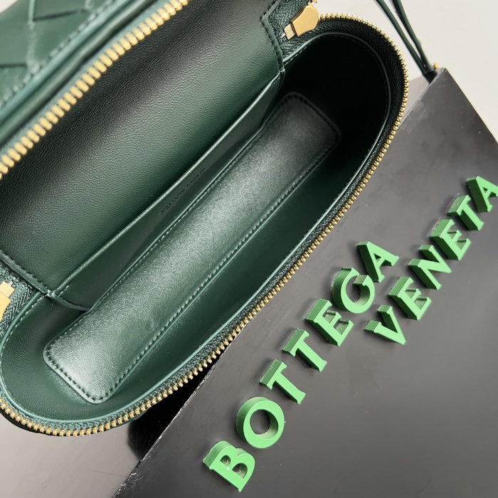 Bottega Veneta Bang Bang Vanity Case B789109 Green