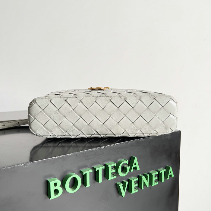 Bottega Veneta Bang Bang Vanity Case B789109 Light Grey