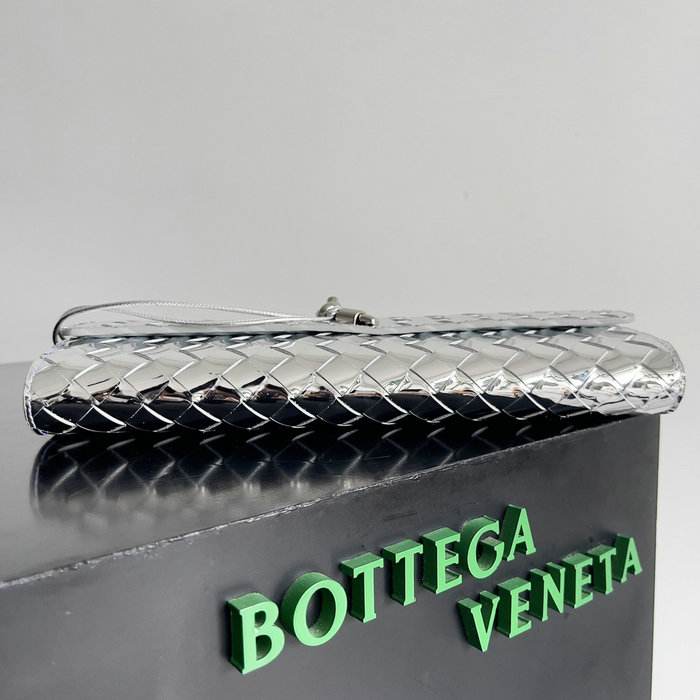 Bottega Veneta Long Clutch Andiamo 741511 Silver