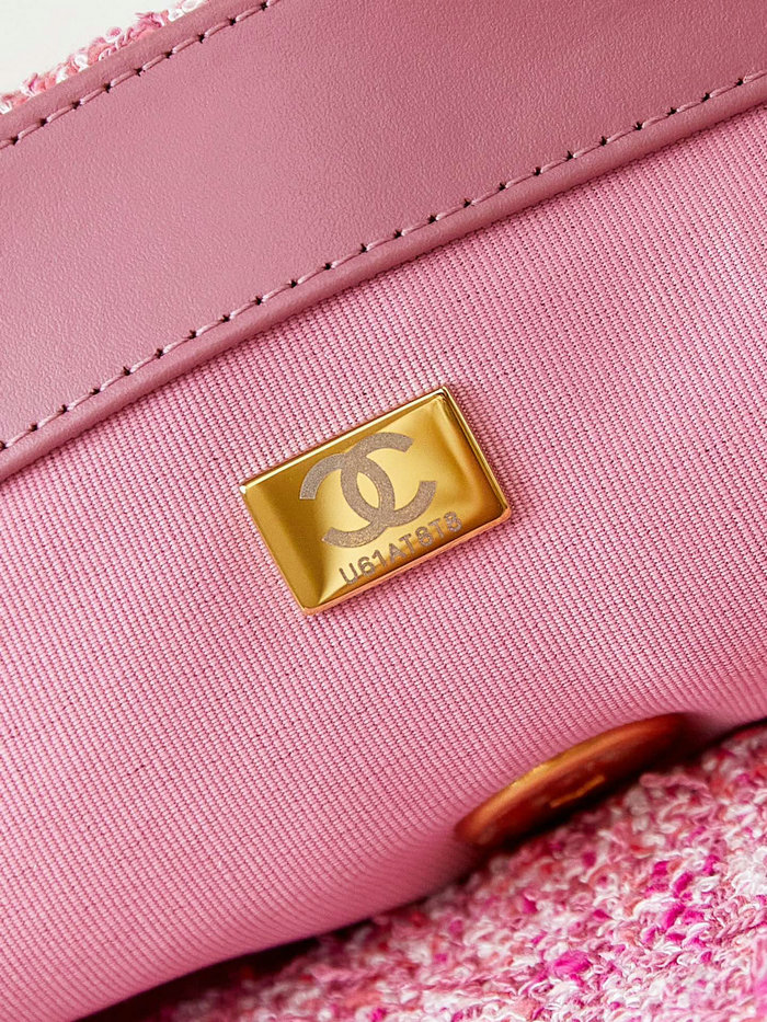 Chanel 19 Handbag Pink AS1160