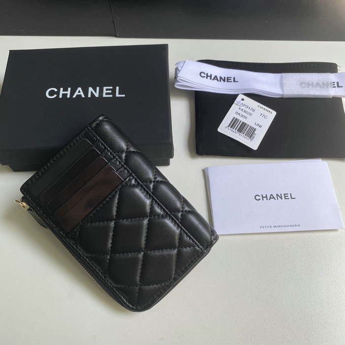 Chanel Lambskin Zip Card Holder Black with Gold AP3179