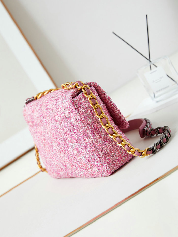 Large Chanel 19 Handbag Pink AS1161