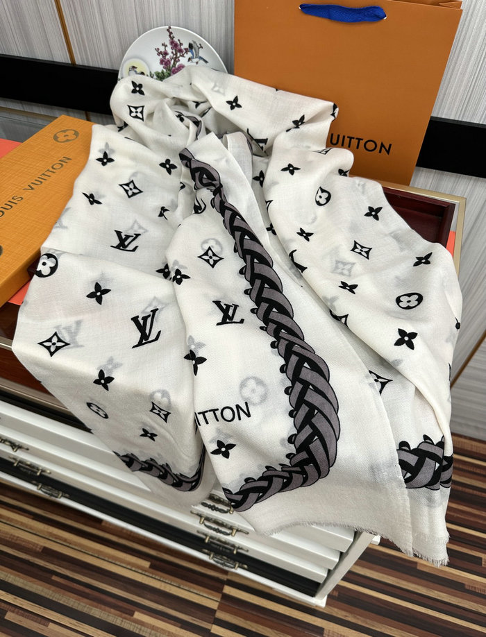 Louis Vuitton Scarf DPLS51807