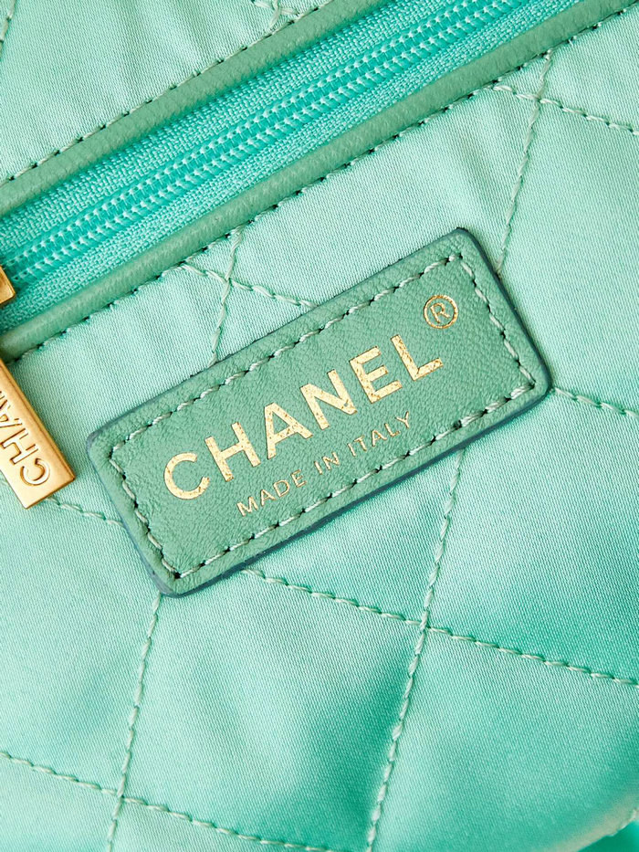 Small Chanel 22 Handbag AS3260 Metallic Green