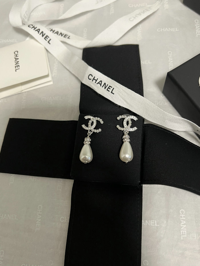 Chanel Earrings CE60308