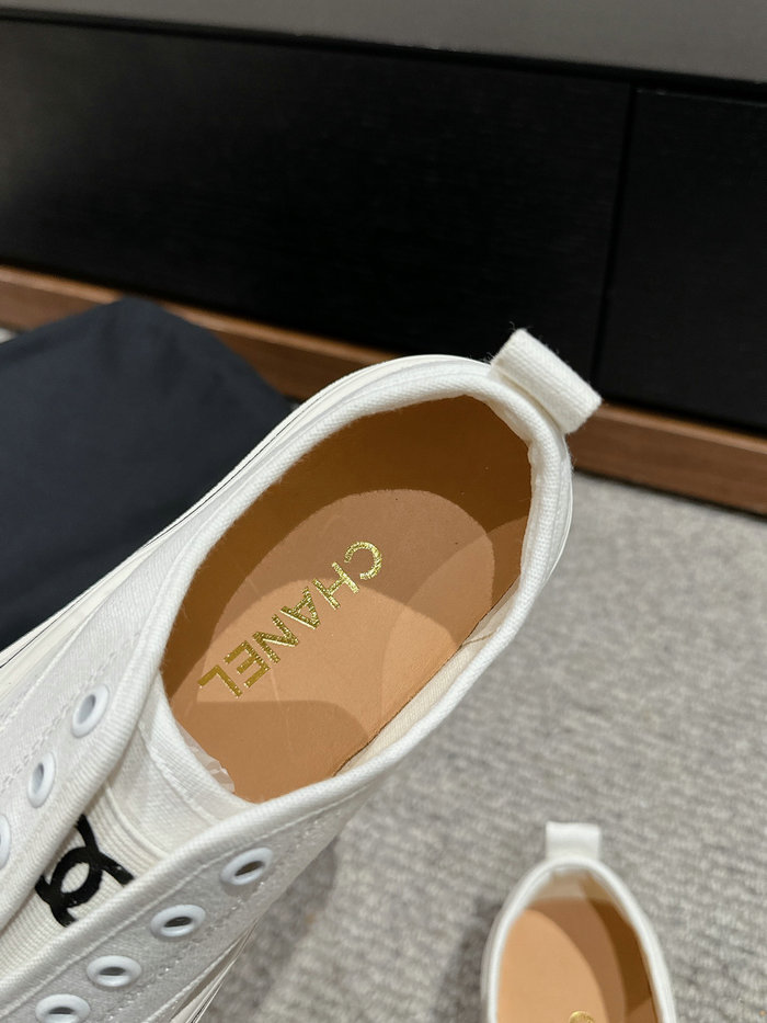 Chanel Sneakers MSC60102