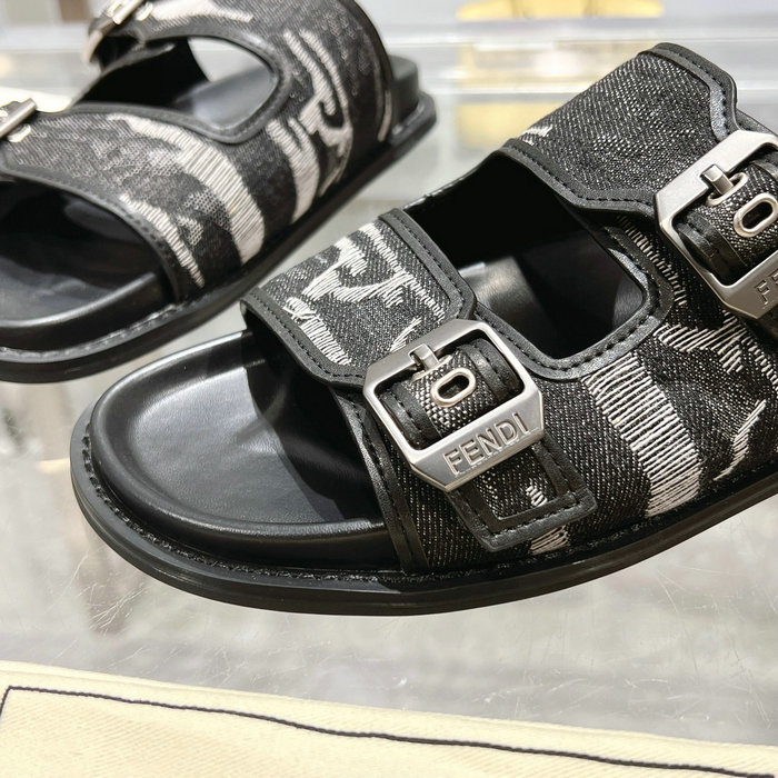 Fendi Sandals SFS60609