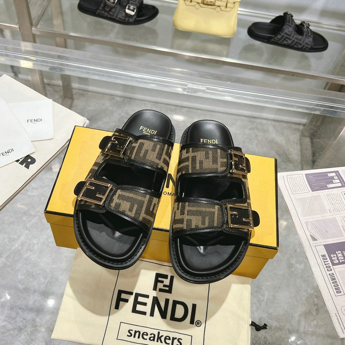 Fendi Sandals SFS60611