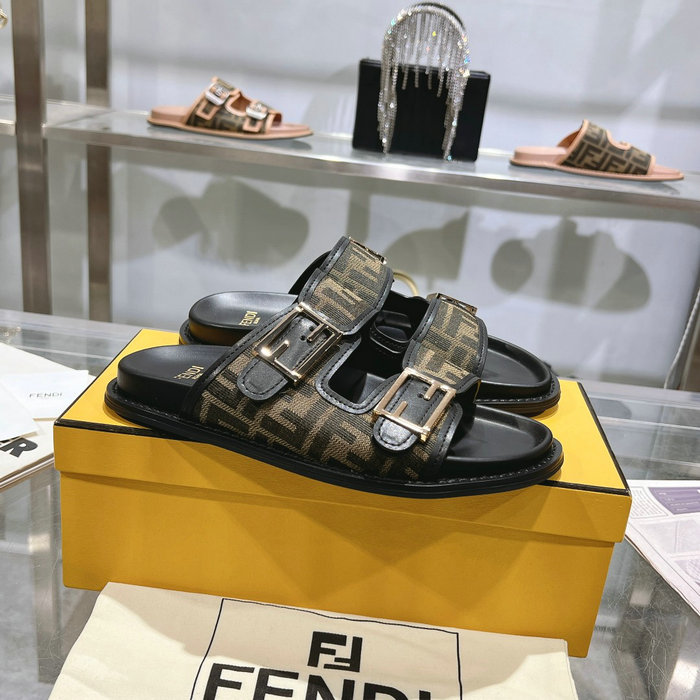 Fendi Sandals SFS60611